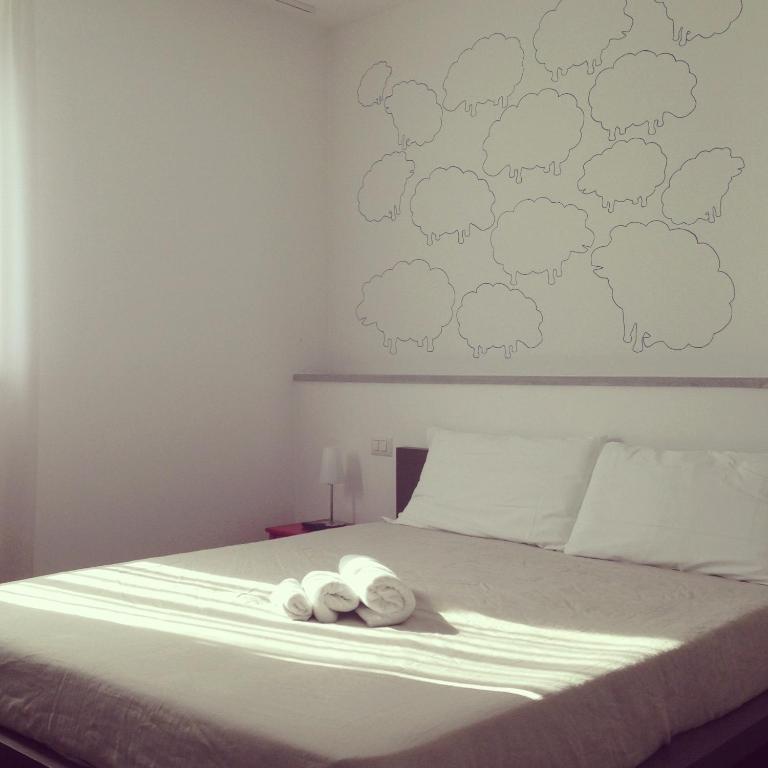Mxp Rooms Guest House Cardano Al Campo Bagian luar foto